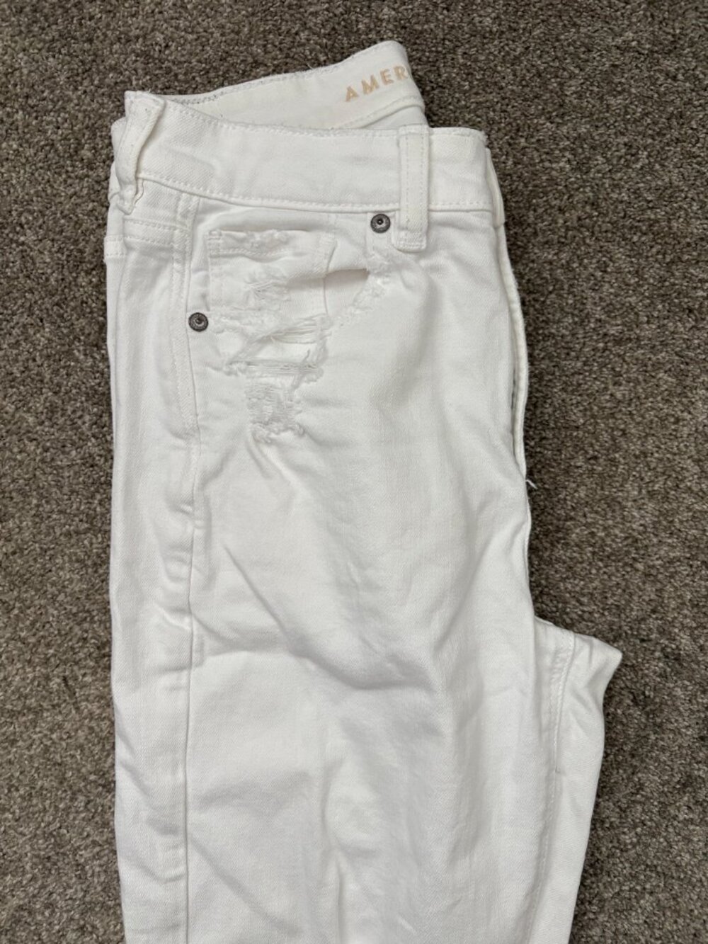 AE Ripped Mom Jean - Picture 3 of 11